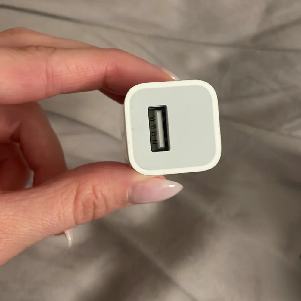 Apple charging box
